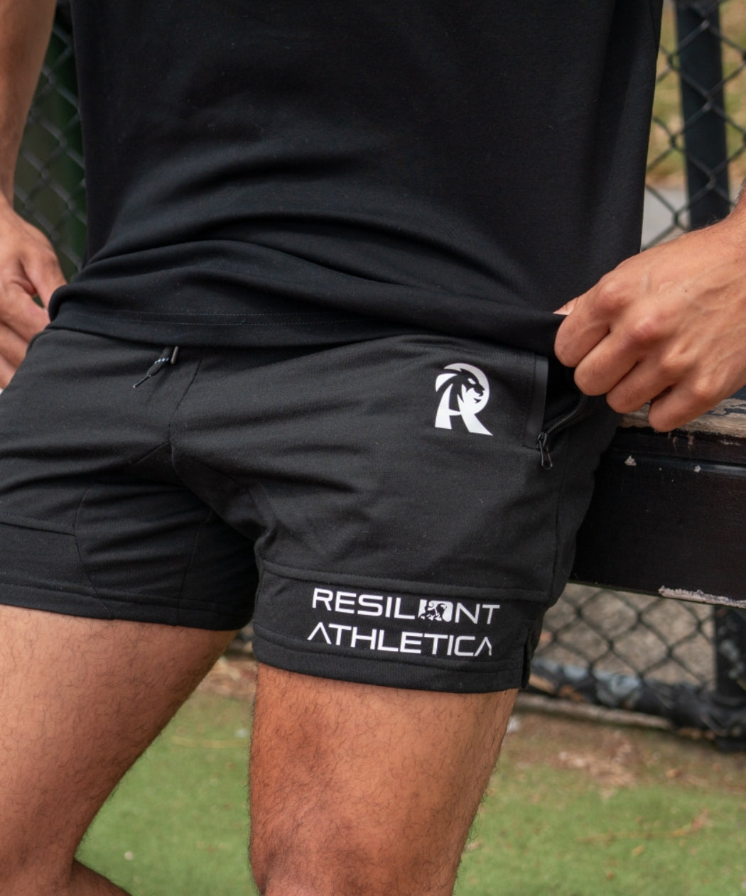 active lift shorts - midnight blvck